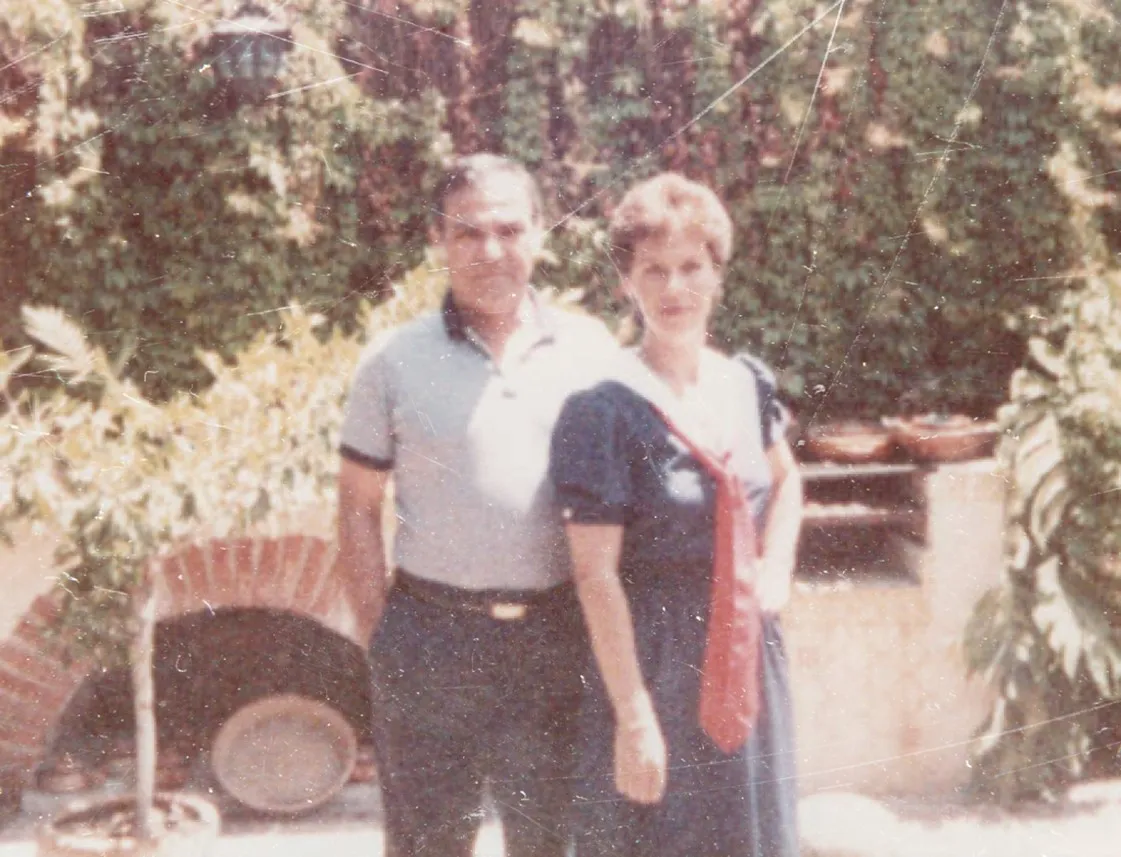 Reparación Automática de Fotos Antiguas